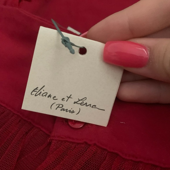 Formal dress - Picture 3 of 3